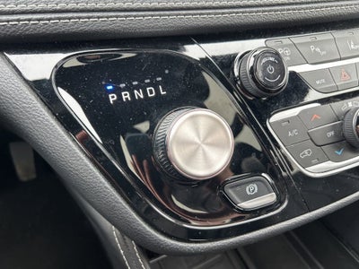 2024 Chrysler Pacifica Hybrid Premium S Appearance Pkg