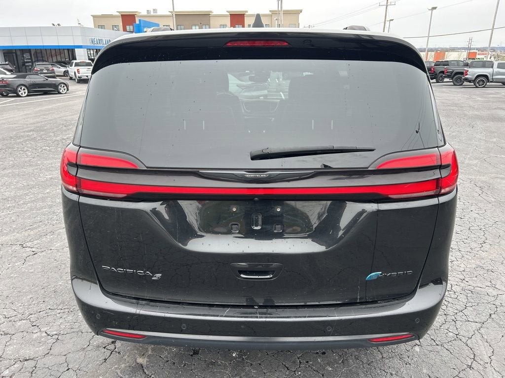 2024 Chrysler Pacifica Hybrid Premium S Appearance Pkg