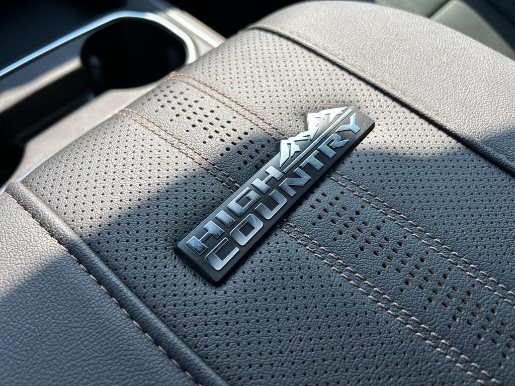 2025 Chevrolet Silverado 2500 HD High Country