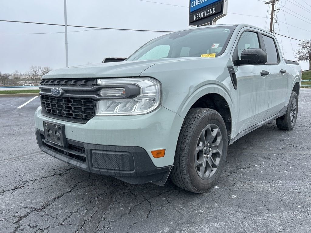 2022 Ford Maverick XL