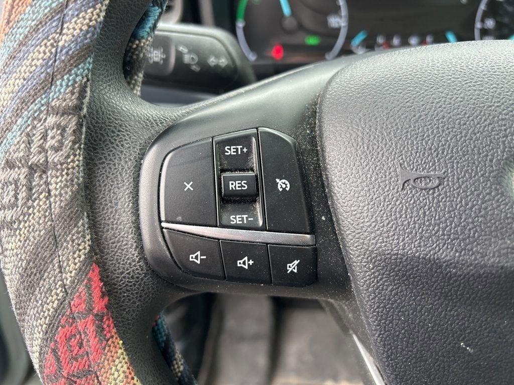 2022 Ford Maverick XL