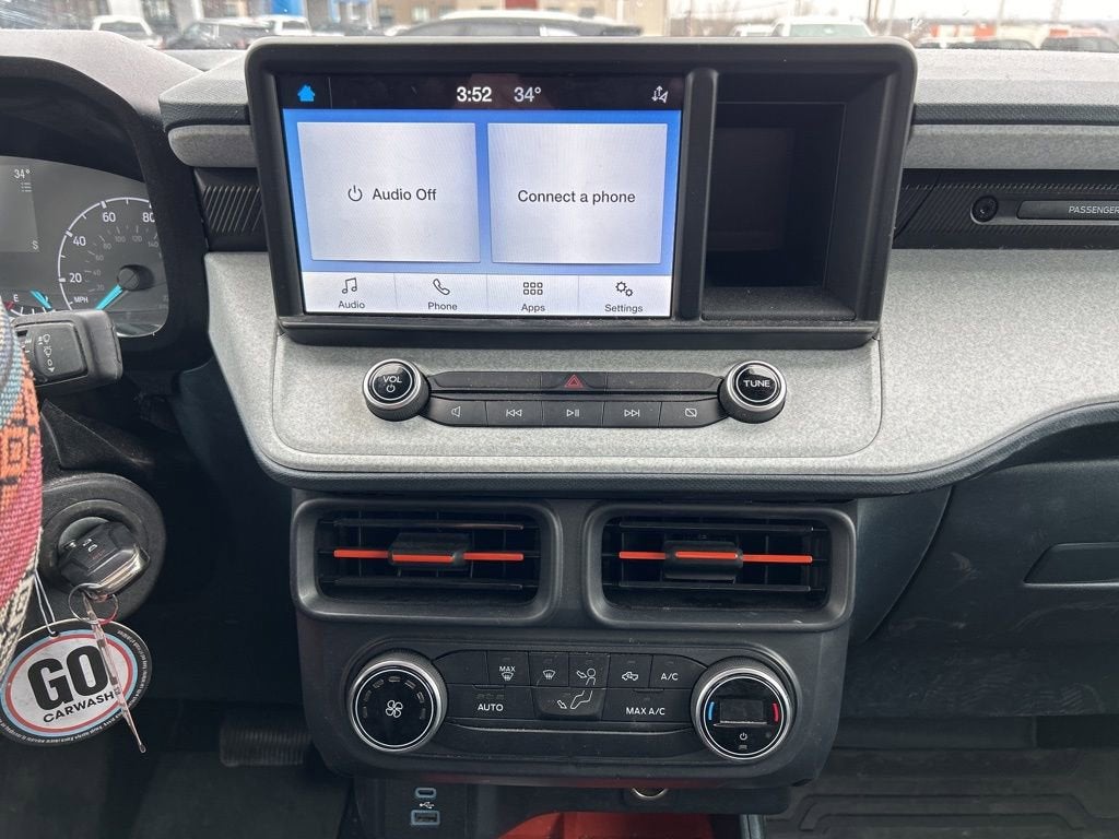 2022 Ford Maverick XL