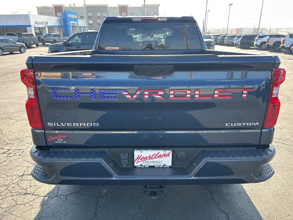 2022 Chevrolet Silverado 1500 Custom