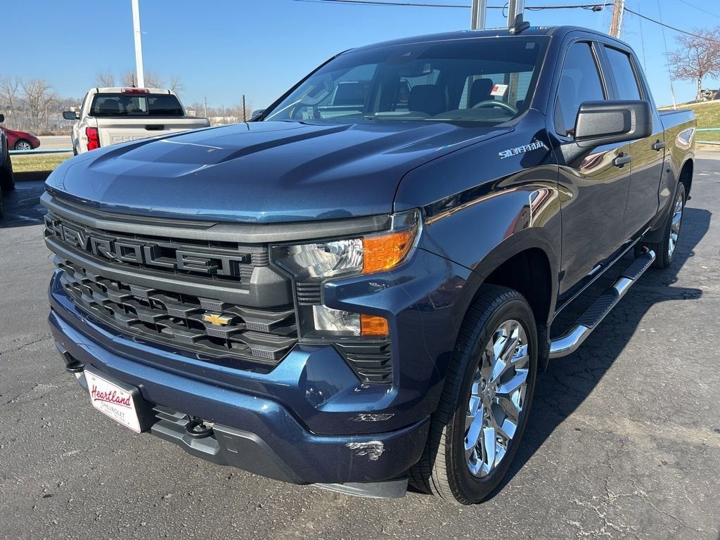 2022 Chevrolet Silverado 1500 Custom
