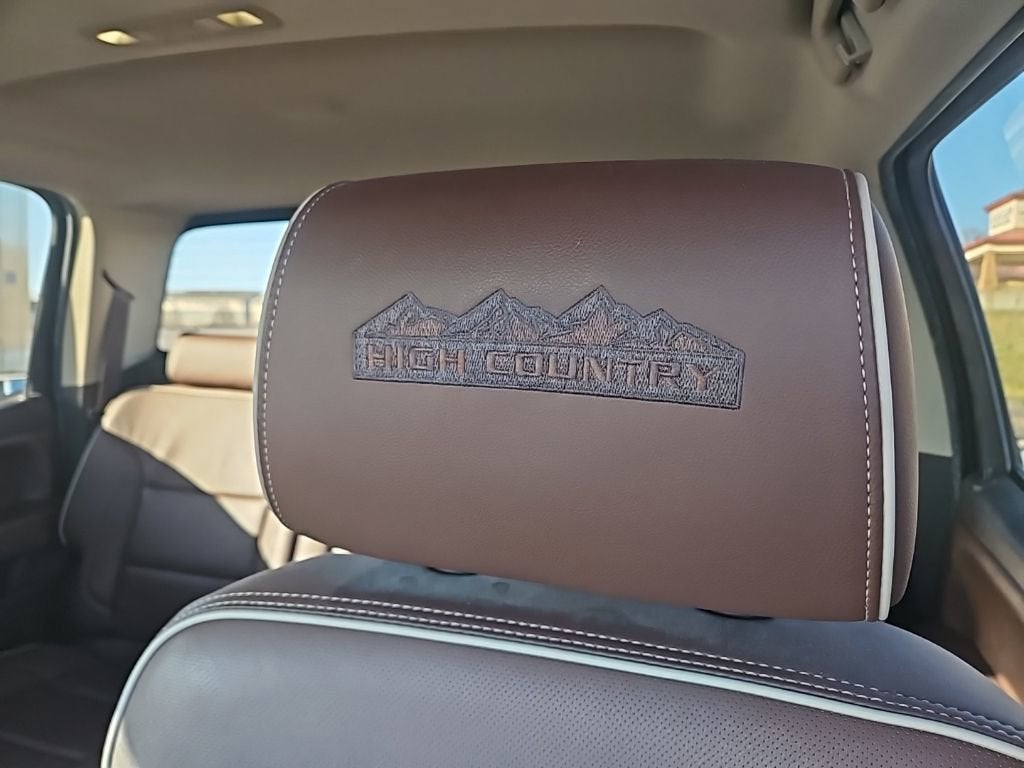 2015 Chevrolet Silverado 1500 High Country