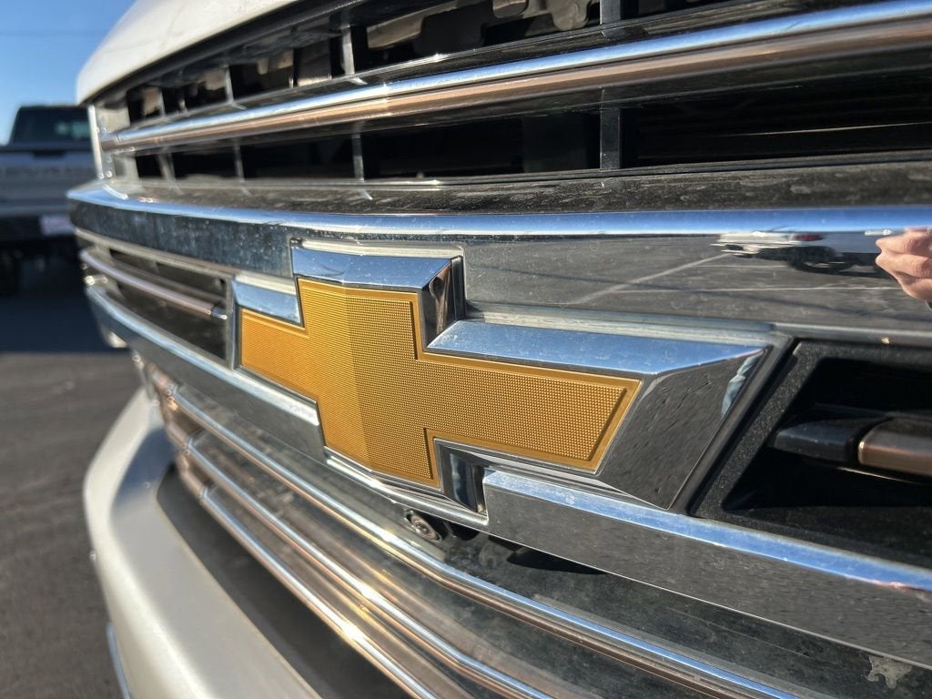 2020 Chevrolet Silverado 1500 High Country