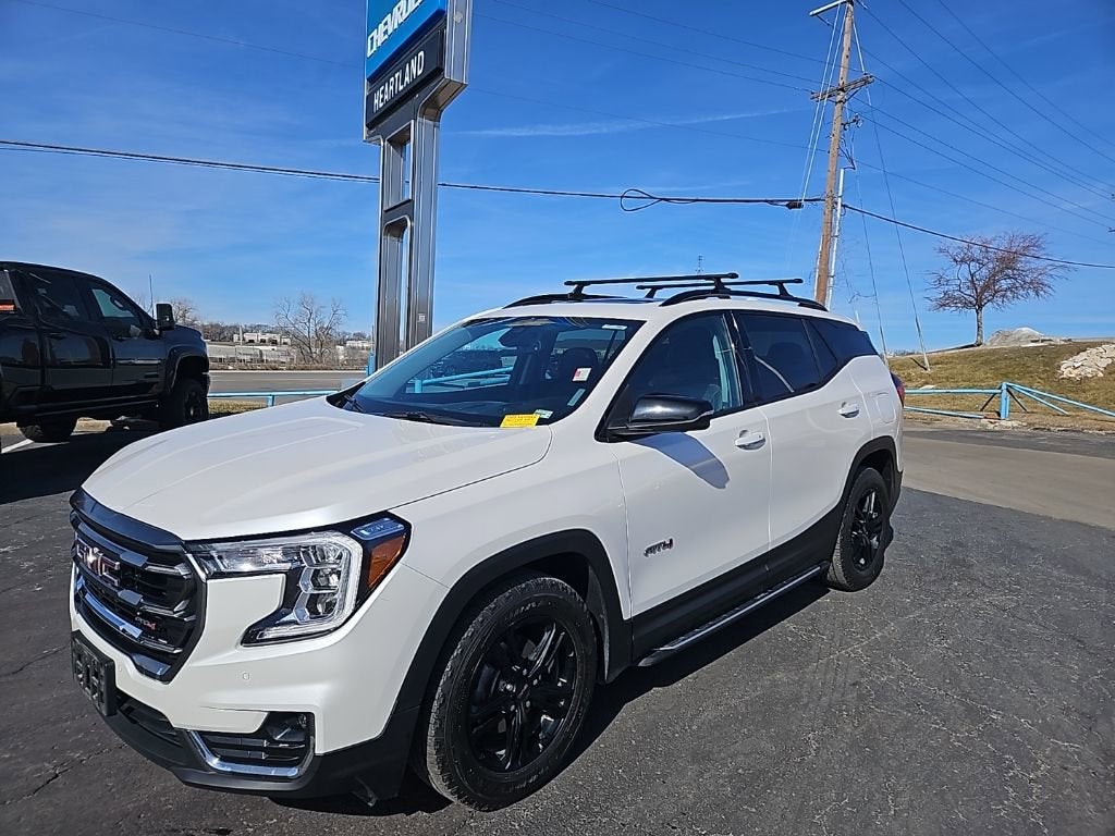 2022 GMC Terrain AT4