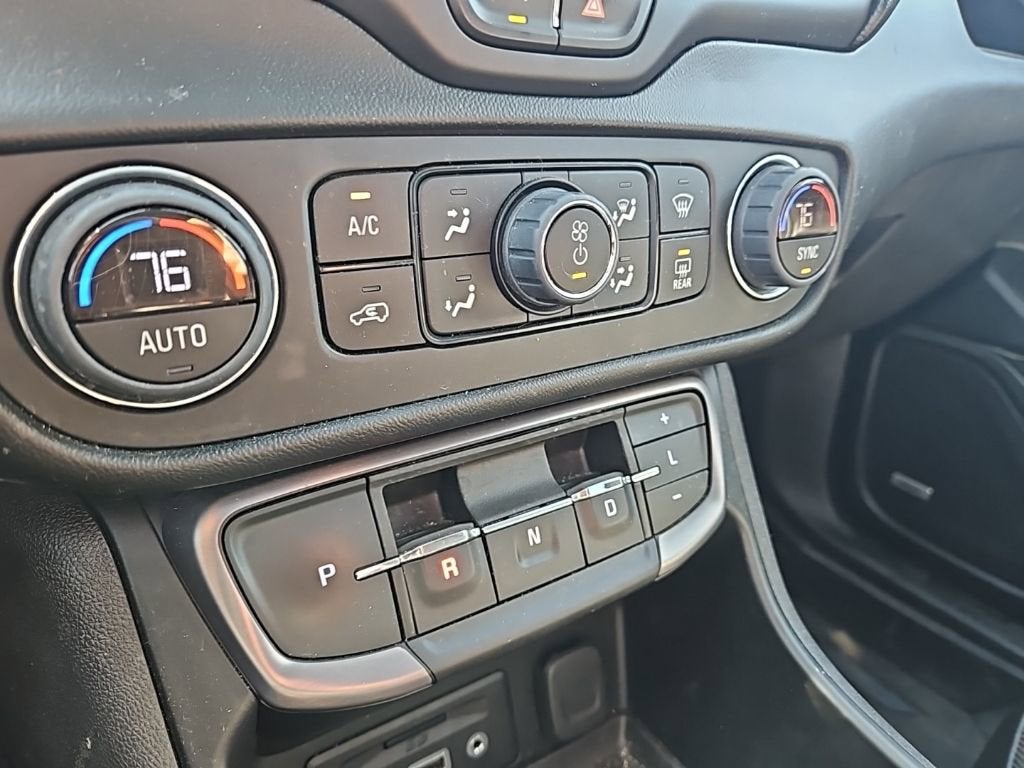 2022 GMC Terrain AT4