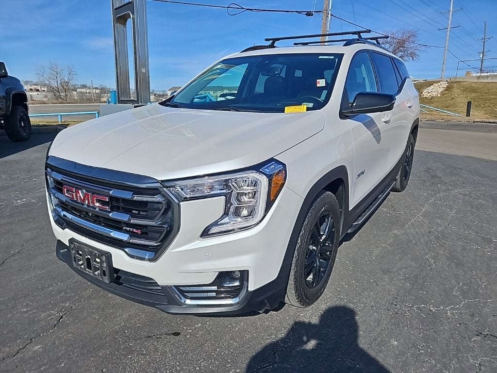 2022 GMC Terrain AT4