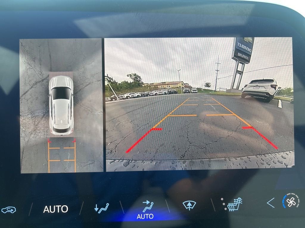 2025 Chevrolet Equinox EV LT