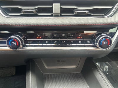 2025 Chevrolet Equinox RS