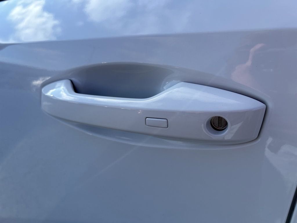 2025 Nissan Kicks SV Intelligent AWD