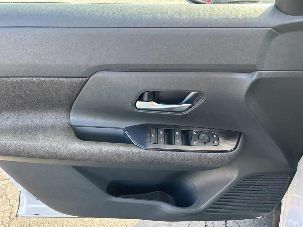 2025 Nissan Kicks SV Intelligent AWD