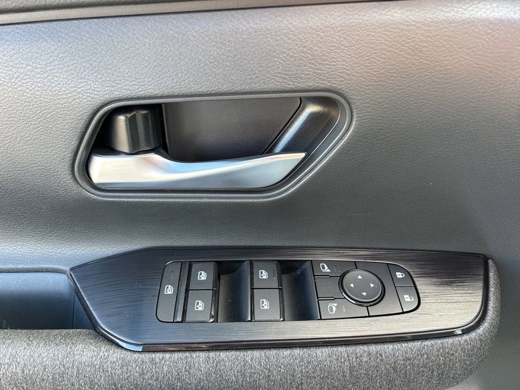 2025 Nissan Kicks SV Intelligent AWD