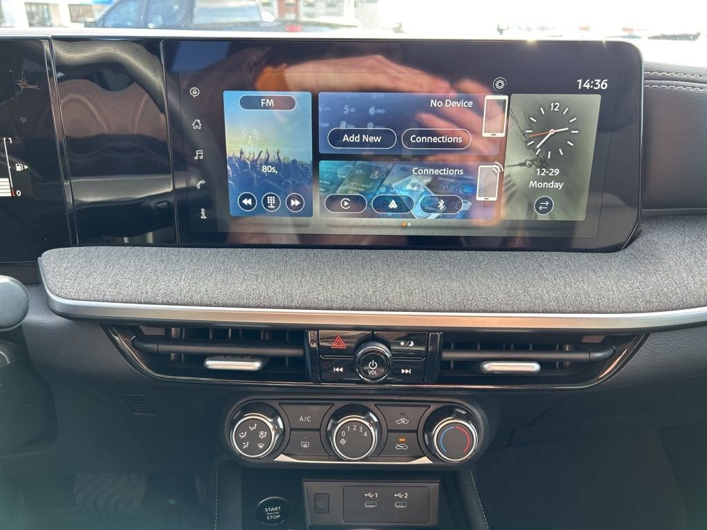 2025 Nissan Kicks SV Intelligent AWD