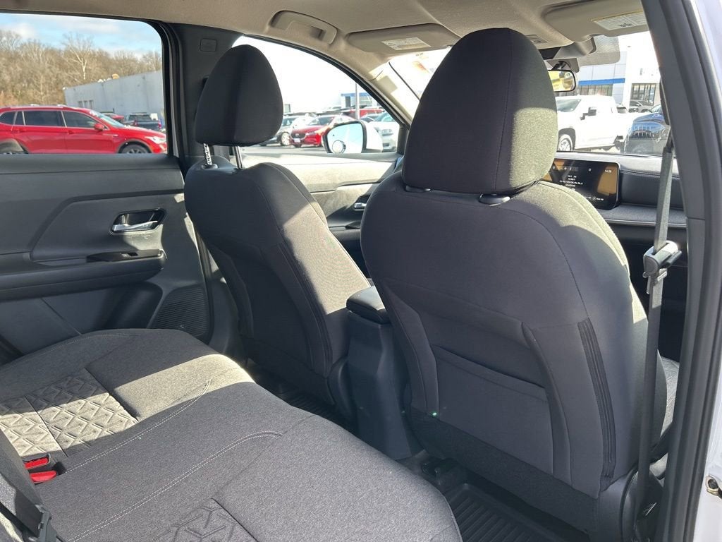 2025 Nissan Kicks SV Intelligent AWD