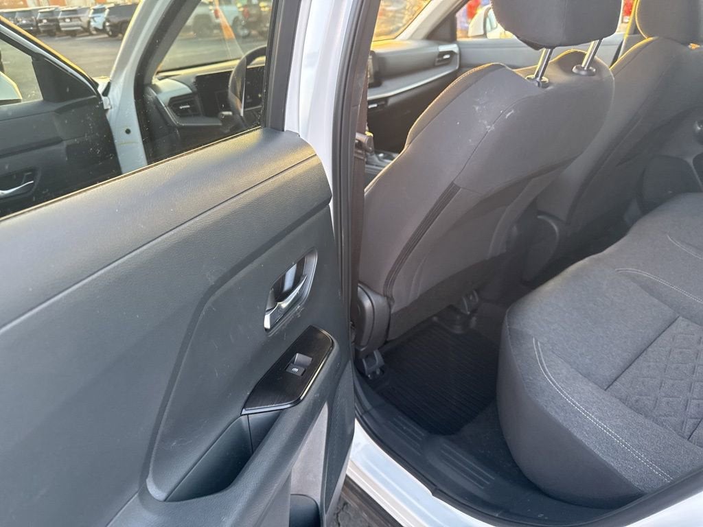 2025 Nissan Kicks SV Intelligent AWD