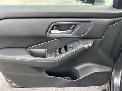 2024 Nissan Rogue SV FWD