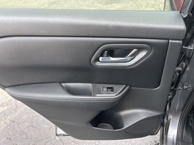 2024 Nissan Rogue SV FWD