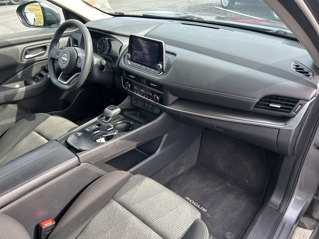 2024 Nissan Rogue SV FWD