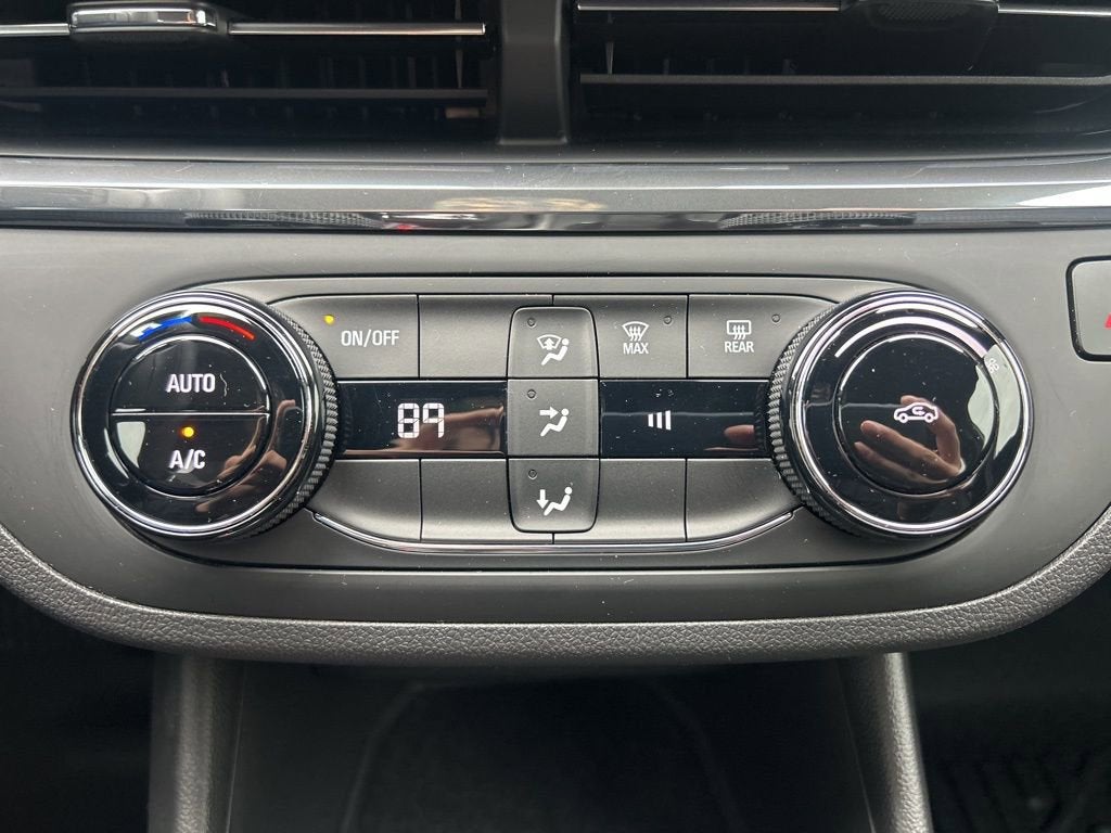 2025 Buick Envista Preferred