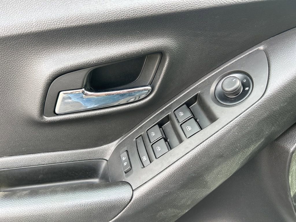 2022 Chevrolet Trax LS