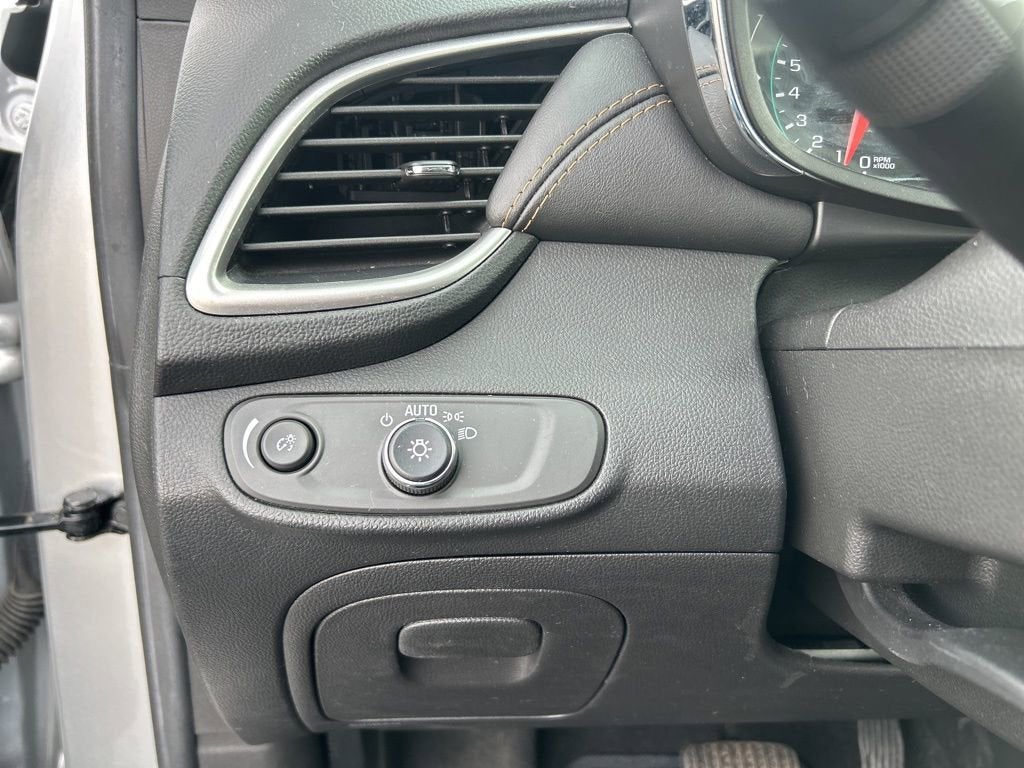 2022 Chevrolet Trax LS