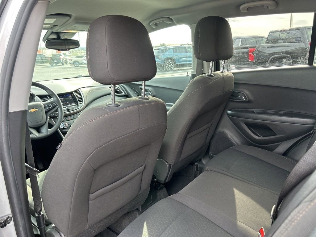 2022 Chevrolet Trax LS