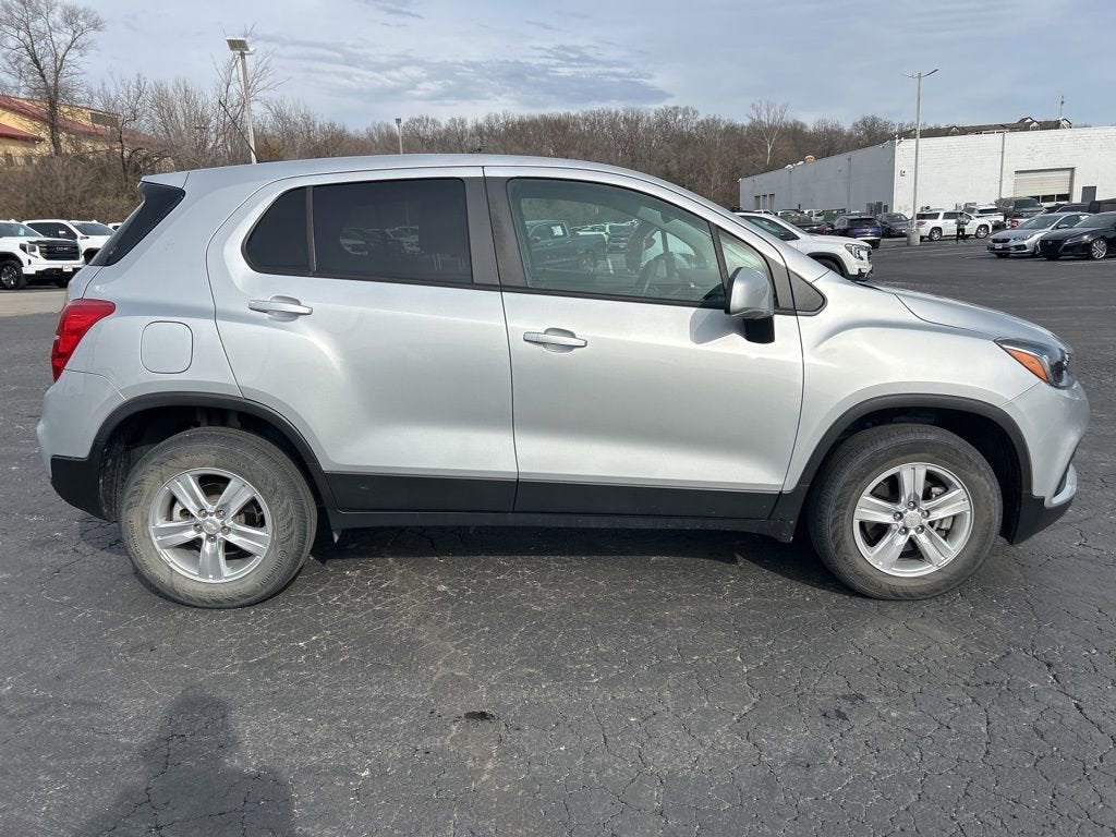 2022 Chevrolet Trax LS