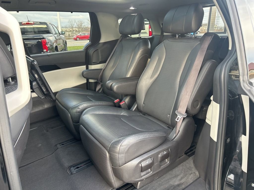 2022 Kia Carnival MPV SX Prestige