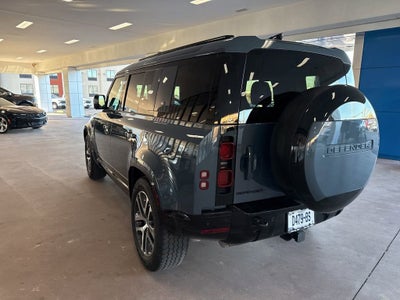 2024 Land Rover Defender 110 P400 X-Dynamic SE