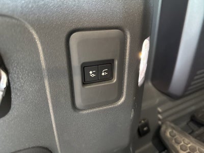 2024 Land Rover Defender 110 P400 X-Dynamic SE