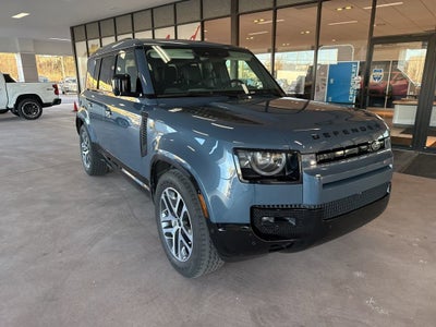 2024 Land Rover Defender 110 P400 X-Dynamic SE