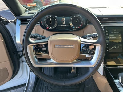2025 Land Rover Range Rover SE