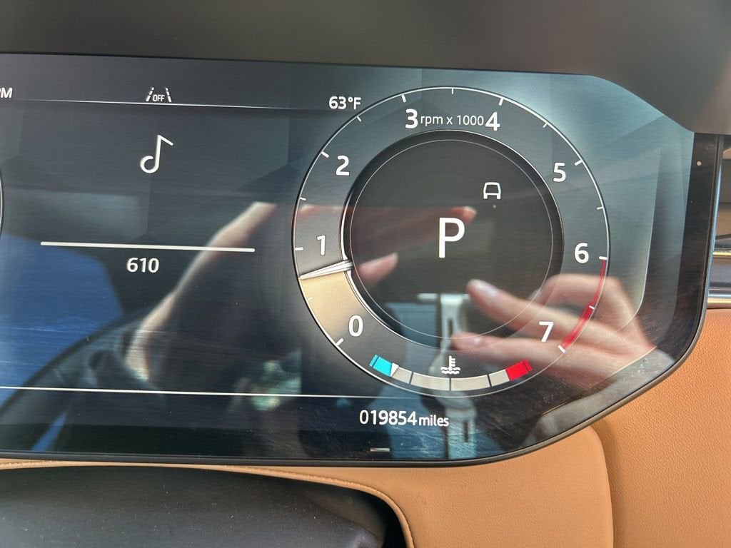 2025 Land Rover Range Rover SE