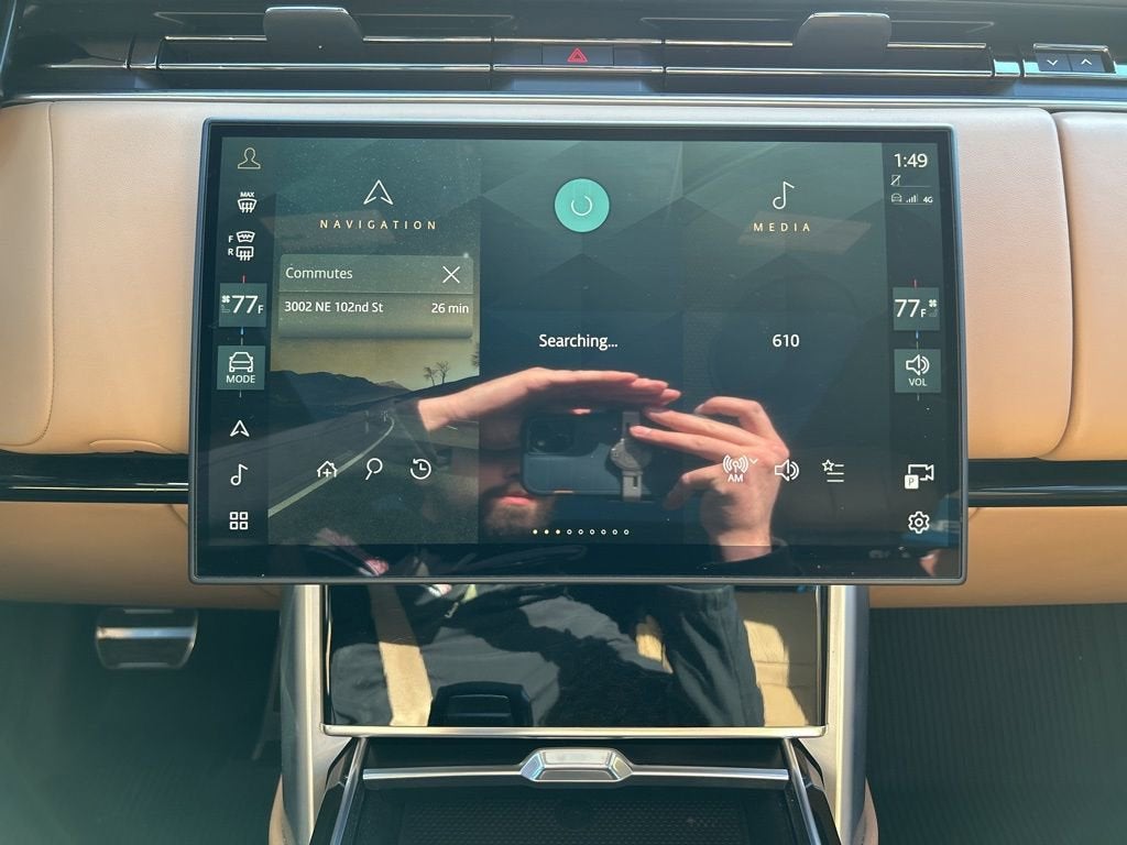 2025 Land Rover Range Rover SE