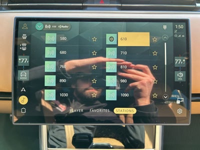 2025 Land Rover Range Rover SE