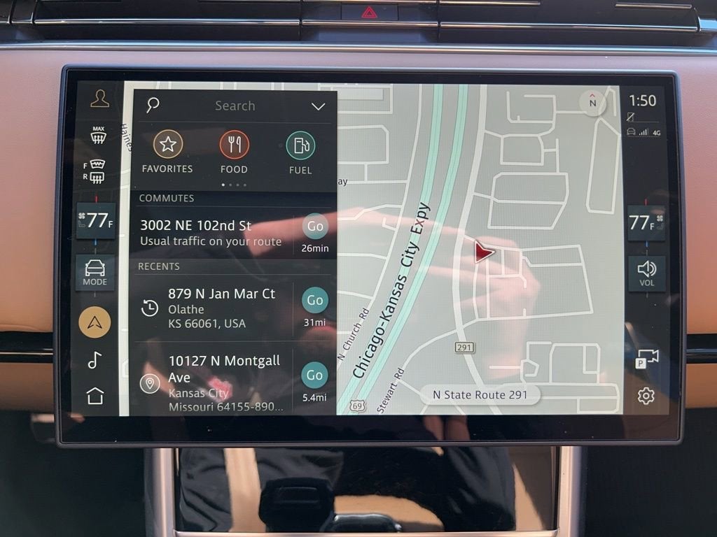 2025 Land Rover Range Rover SE