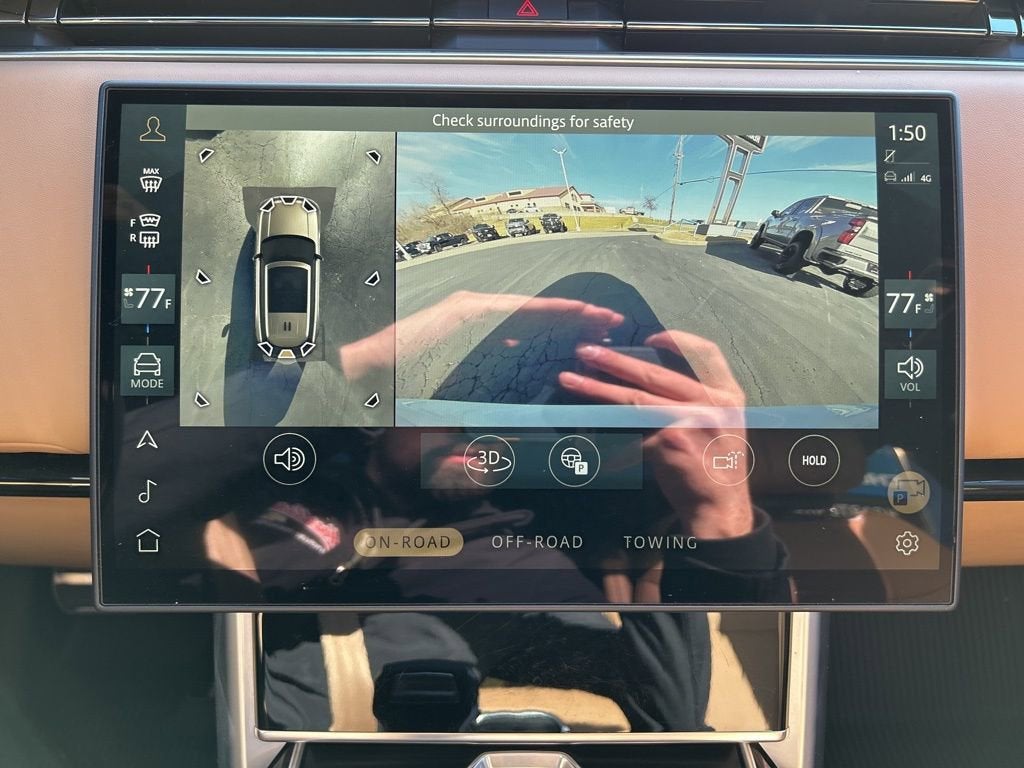 2025 Land Rover Range Rover SE