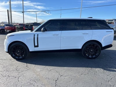 2025 Land Rover Range Rover SE