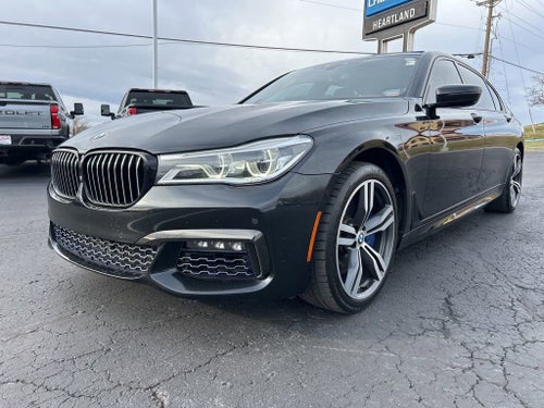 2017 BMW 750i 750i