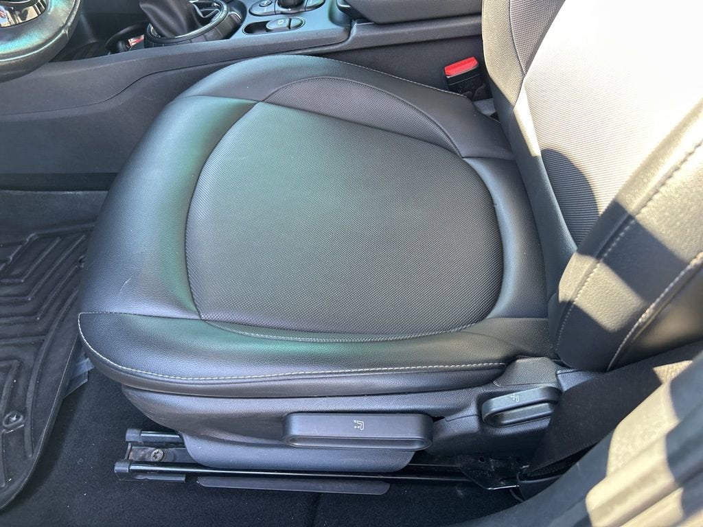 2017 MINI Clubman Cooper