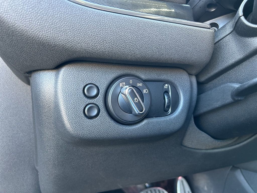 2017 MINI Clubman Cooper