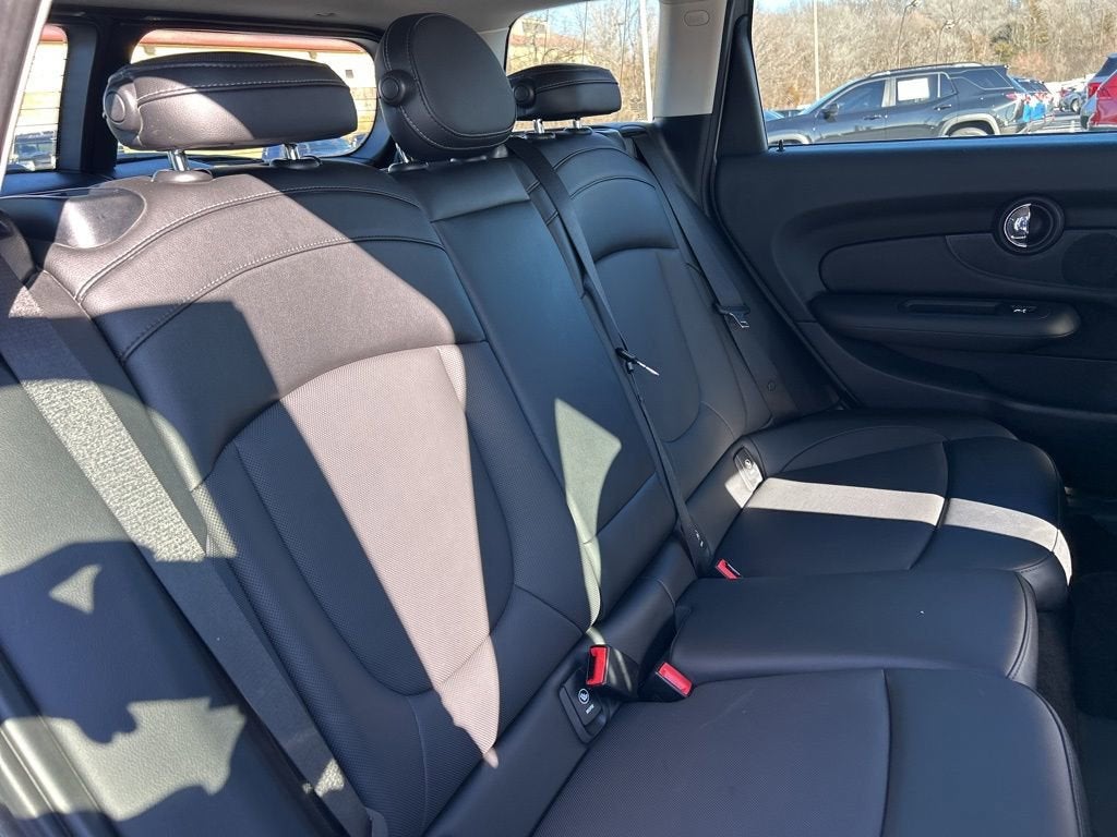 2017 MINI Clubman Cooper