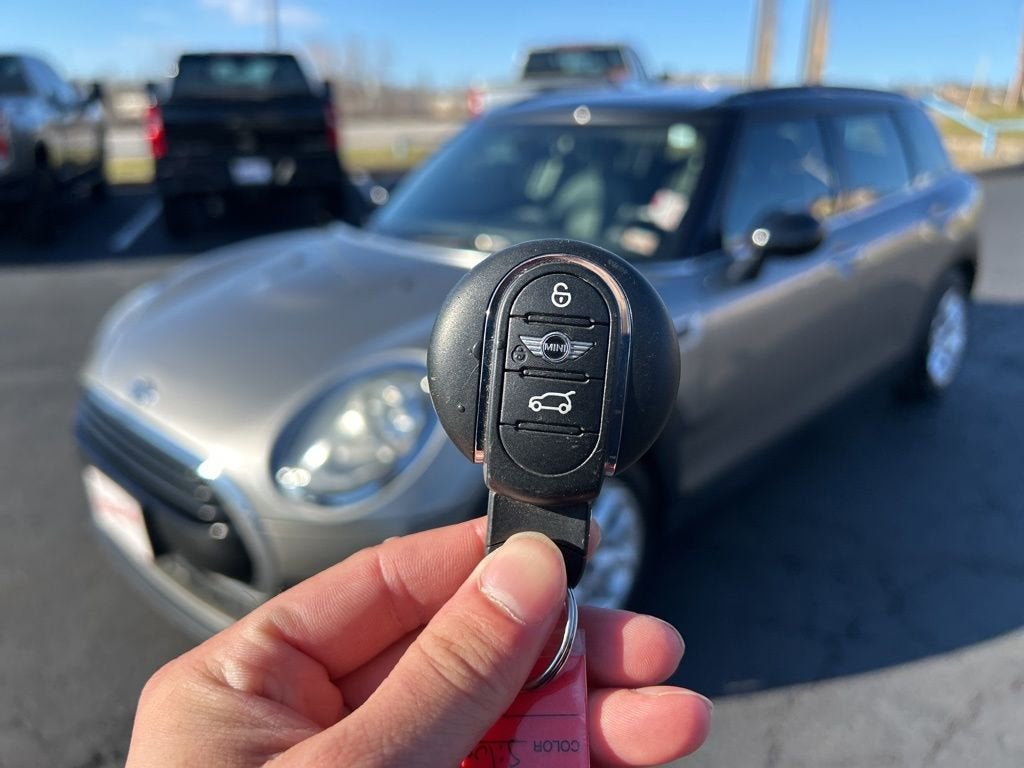 2017 MINI Clubman Cooper