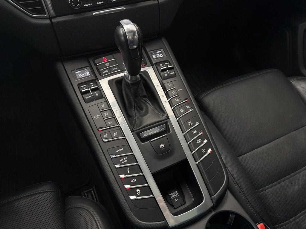 2017 Porsche Macan GTS