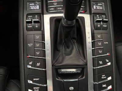 2017 Porsche Macan GTS