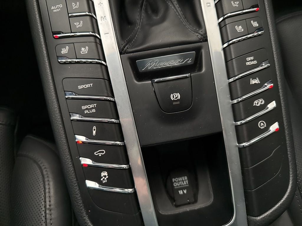 2017 Porsche Macan GTS